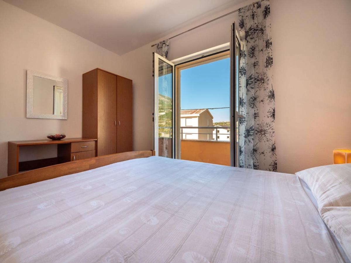 Apartment Golub-3 By Interhome เซซาริซา ภายนอก รูปภาพ